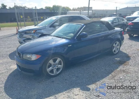 2011 BMW 135I z USA, uszkodzony, nr VIN WBAUN7C56BVM25423